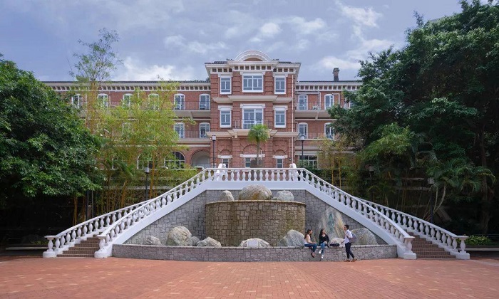 詳述內(nèi)地高中生留學香港有什么注意事項？