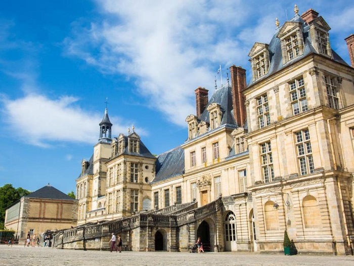  在法國注冊一家公司相關(guān)費用是多少？ 注冊法國公司優(yōu)勢